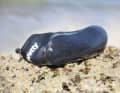 The sole is thin and offers excellent feedback, yet the protection is still very good thanks to the material.