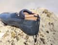 The entrance is rather narrow, but it closes securely thanks to the strap