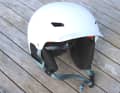Der Ensis Balz Pro Helm ist in zwei Größen verfügbar