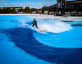 The intermediate session (here pointbreak through the whole pool) is ideal for midlength and shortboards.