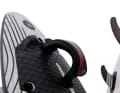 In our opinion, a US or slot box would have been better suited to the Power in order to increase the turning characteristics via the fin position.