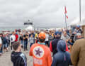 The rules are simple and are explained again before each first start
