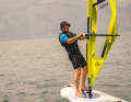 Besser spät als nie - der Schmidt Max lernt Windsurfen