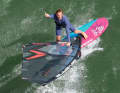 Variety is good for you. Julian Wiemar shows you a dynamic jibe variation for your next (summer) session with the backwind jibe.
