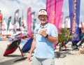 Björn Dunkerbeck kam mit seinem Film "Born To Windsurf" zum Surf-Festival nach Fehmarn.
