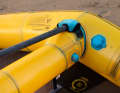 The segmented centre groove creates space for gripping