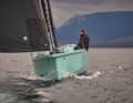 Le bateau de 8,50 mètres de long ne fait que 2,49 mètres de large