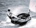 Zuletzt trug das Einmann-Katboot bei seinen olympischen Auftritten ganz offiziell den Zusatz „Schwergewicht“: Die Jolle war immer eine für starke Kerle und zog auch im übertragenen Sinn die Schwergewichte der Szene magisch an. Das begann mit Paul Elvstrøm, ging weiter mit Willy Kuhweide, Jochen Schümann und Russell Coutts und endete mit dem historisch erfolgreichsten Olympiasegler Sir Ben Ainslie. Der Bootswerft Mader gelang 1972 mit der Bereitstellung aller Finns der internationale Durchbruch.