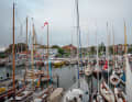 Die Teilnehmerflotte im Kommunalhafen von Laboe