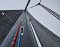Yes, the carbon mast is also self-built
