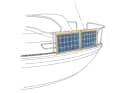 Des panneaux solaires mobiles rechargent les batteries et apportent de l'ombre dans le cockpit.