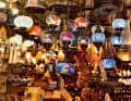 Like something out of 1,001 nights. But the crisis can also be felt in the bazaar: the shops are empty