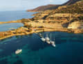 Le site archéologique de Knidos est l'une des nombreuses étapes qui valent le détour dans le golfe de Gökova. Plusieurs yachts peuvent prendre place sur le ponton devant