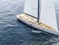 Les invités et les plaisanciers sont strictement séparés. Le sprint pointe vers le bas pour des voiles A plus grandes et un ancrage facile.