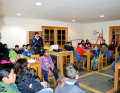 In addition to the boat park, the sailing school also has its own premises where theory lessons take place