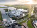 Nouveau pays : en 1971, Royal Huisman a déménagé à Vollenhove. Aujourd'hui, le chantier naval occupe 30 000 mètres carrés et emploie 350 personnes.