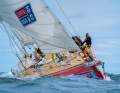 L'avventura della Clipper Round the World Race per tutti: il giro del mondo a tappe con un equipaggio numeroso su barche standardizzate come co-sailor pagante