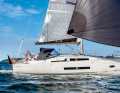 Une bonne navigation dans l'espace : sur le Hanse, le Code Zero plat est un complément judicieux au petit foc auto-vireur. La poupe large favorise les caps bas