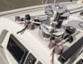 The instruments are recessed. The designer opted for Andersen winches.