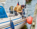 For some mooring and casting off manoeuvres, it is helpful if a crew member can "pull out" a ball fender. For example, when steaming in and out of the spring.