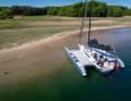 Thanks to the centreboard, it's no problem to go ashore or fall dry. The saildrive is protected by the hull.