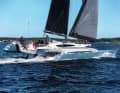 Remplacement du traveller : le twist dans la grande voile est contrôlé par un jonc auxiliaire, il doit être transformé lors des manœuvres.