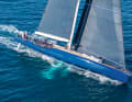 Extreme anchoring: The 7.10 metre long keel of "Magic Carpet e" swings out 45 degrees to windward. This means that the 30.48 metre long Verdier construction sails upright and light-footed, even in a light breeze.