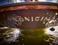 We dedicate a large portrait to the 110 square metre ocean cruiser "Königin".