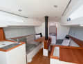 Lunghezza 9,94 m; larghezza 3,40 m; peso 3,8 t; a partire da 172.830 euro.
