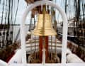 Das Segelschulschiff steckt voller maritimer Details.