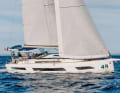 Dufour 48: ampio, veloce e particolarmente versatile.