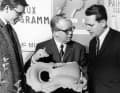 L'evoluzione dei giubbotti di salvataggio: nel 1970, con il modello BS 8, Jost Bernhardt introdusse il sistema di sgancio completamente automatico del giubbotto.