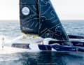 Charles Caudreliers "Maxi Edmond de Rothschild" segelt bei der Arkea Ultim Challenge auf Erfolgskurs