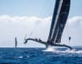 Three hours after the start of the race, the MOD70s "Zoulou" and "Argo" raced towards the African coast at 25 knots.