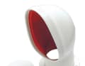 Hood fan: Classic appearance: The hood can be rotated to channel the airflow directly below deck. However, it can also be removed and the opening closed with a lid