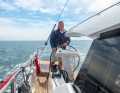 Moody DS 41: The helmsman must stand to have a clear view in the direction of travel. When seated, however, he can still see through the glazed cabin superstructure to a limited extent