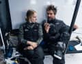 Les skippers de Malizia Boris Herrmann et Rosalin Kuiper en discussion pour leur nouvelle série de podcasts "End of Watch