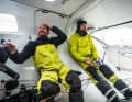Skipper Kevin Escoffier und Sam Goodchild nach der Kap-Hoorn-Passage
