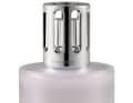 Aroma: The fragrance lamp from Maison Berger achieves its anti-mosquito effect by vaporising the insecticide prallethrin. It should therefore not be used below deck. Lamp with 180 millilitres of oil for 38 euros. www.lampeberger.de