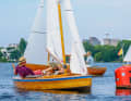 Wooden pirate "Gipsy" with Andreas Borrink and daughter