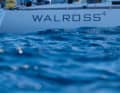 A crew member of the Berlin-based "Walross 4" died as a result of an accident on board.