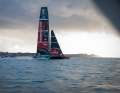 Le nouveau vainqueur de l'America's Cup néo-zélandais a survolé presque naturellement les eaux peu profondes d'Auckland dès le premier jour.