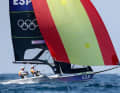 Diego Botin und Florian Trittel auf dem Weg zu ihrem Olympiasieg in Marseille 2024.