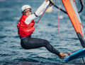 Ici, elle le sait déjà ? Theresa Steinlein, sourire aux lèvres sur sa planche, en route pour la médaille de bronze aux championnats du monde.
