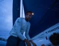 Paul Meilhat e il suo equipaggio gareggiano a bordo della "United by the Ocean" per conquistare un posto ai vertici della classifica.