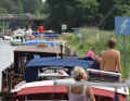 Traffic jam in summer: long queue in front of a lock on the Müritz-Havel waterway