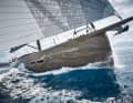 The convex stem and the fixed bowsprit are just two of the hallmarks of the large Y7.