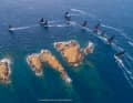 Typisch Costa Smeralda: Bilderbuchsegeln vor Sardinien …