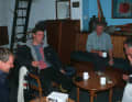 Lagebesprechung: ICC-Commodore Richard Martin (2.v.r.) mit YACHT-Redakteuren.