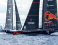 Duello di allenamento tra Alinghi Red Bull Racing e il team statunitense NYYC American Magic a Barcellona.